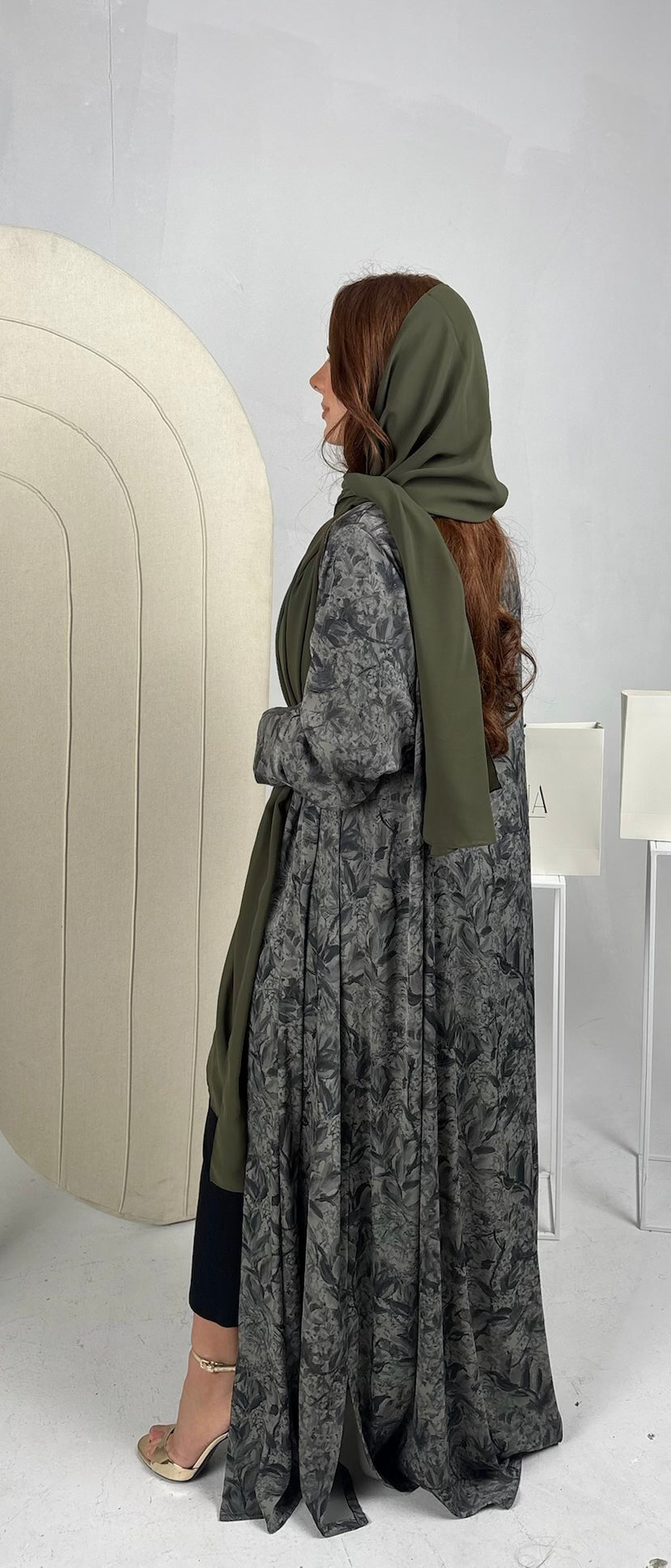 Pebble Green Abaya