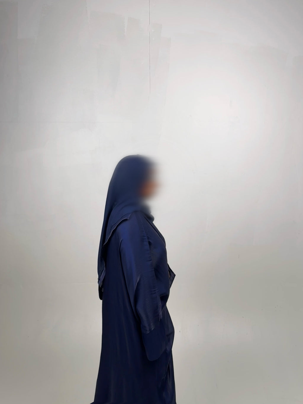 Midnight Elegance Abaya