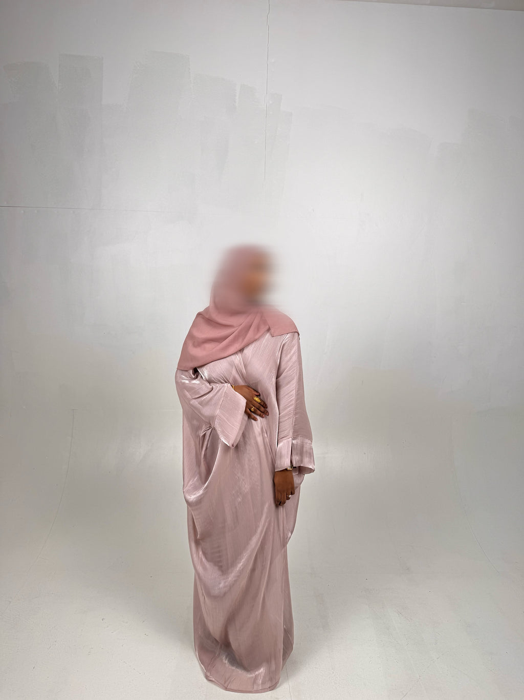 Blush Radiance Abaya
